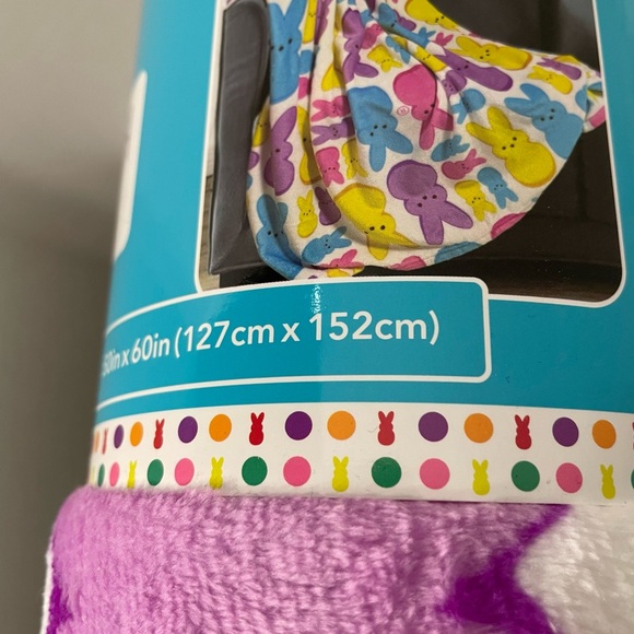 Peeps Printed Plush Throw- NWT - Picture 6 of 11